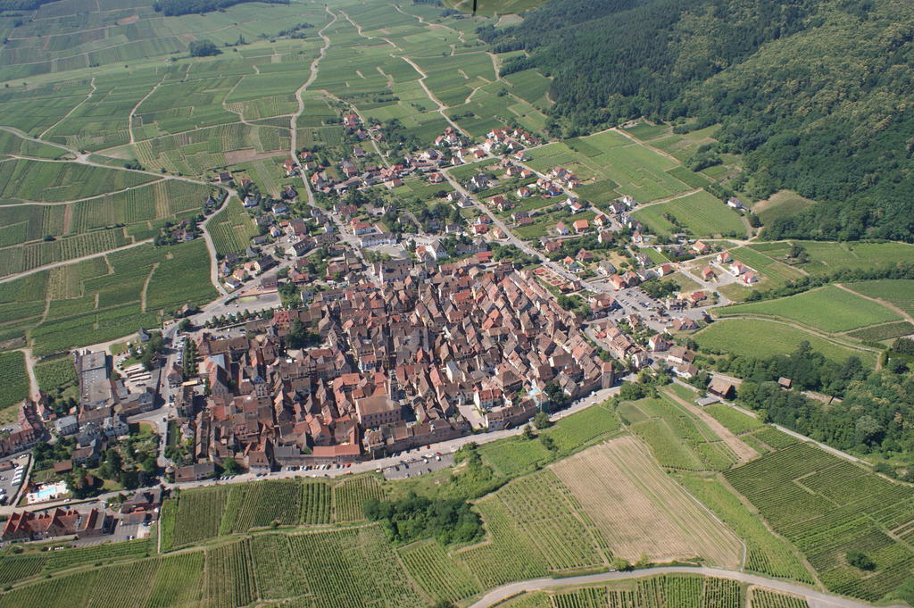 Gites Les Bains Riquewihr Zewnętrze zdjęcie