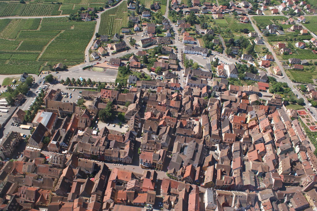 Gites Les Bains Riquewihr Zewnętrze zdjęcie